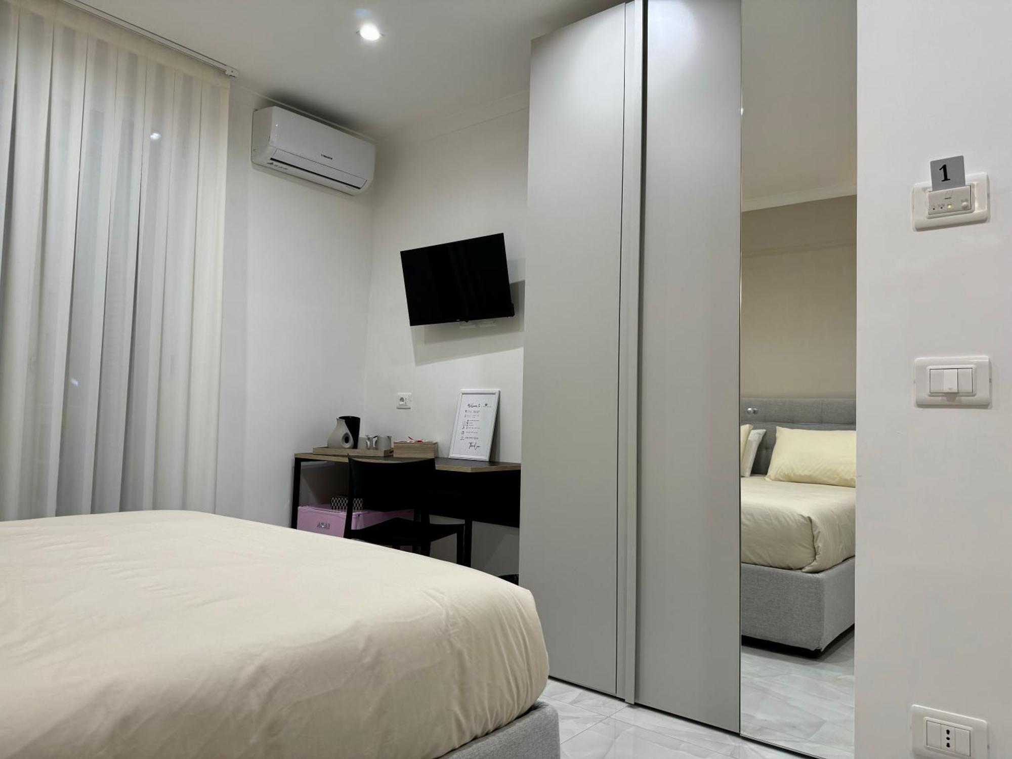 Carafa Rooms Naples Luaran gambar