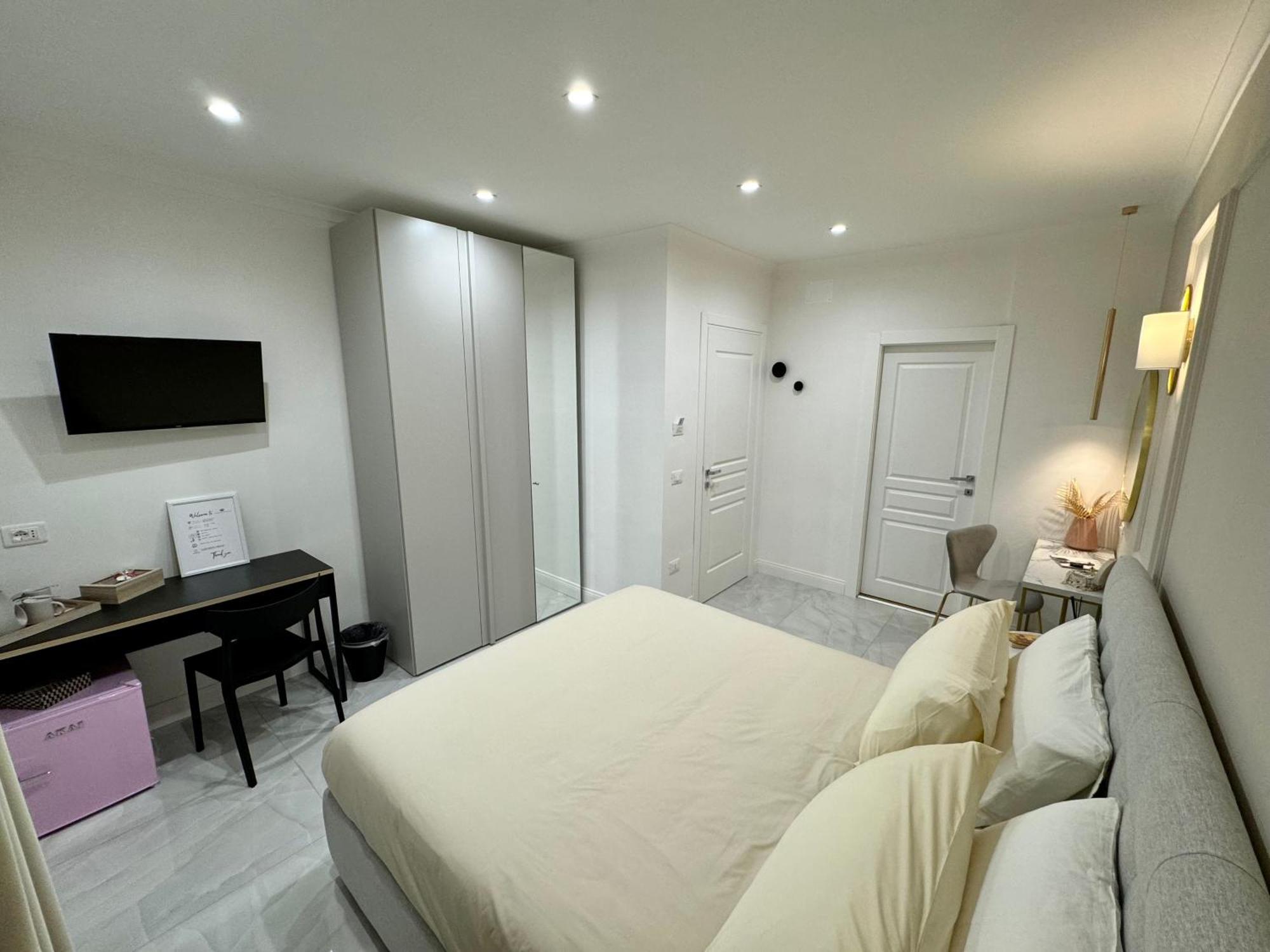 Carafa Rooms Naples Luaran gambar